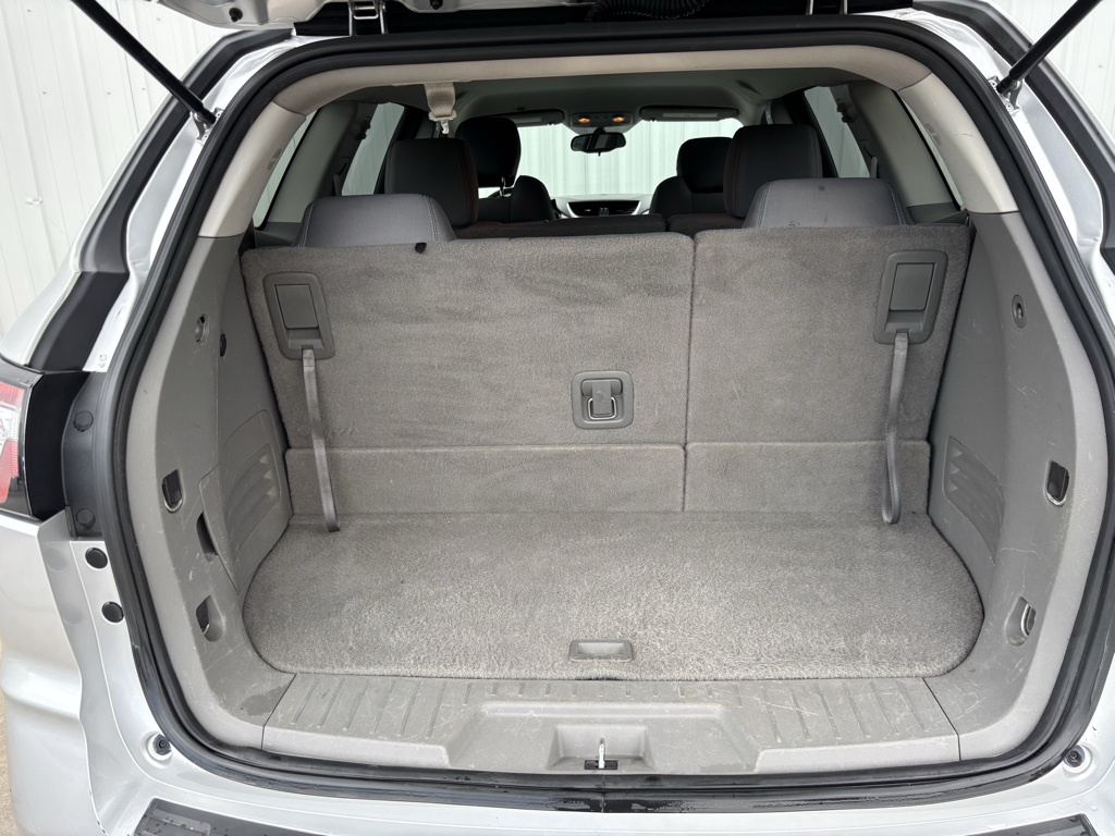 Used Car 2015 Chevrolet Traverse  Lt For Sale Under $10,000 In Austin, Texas