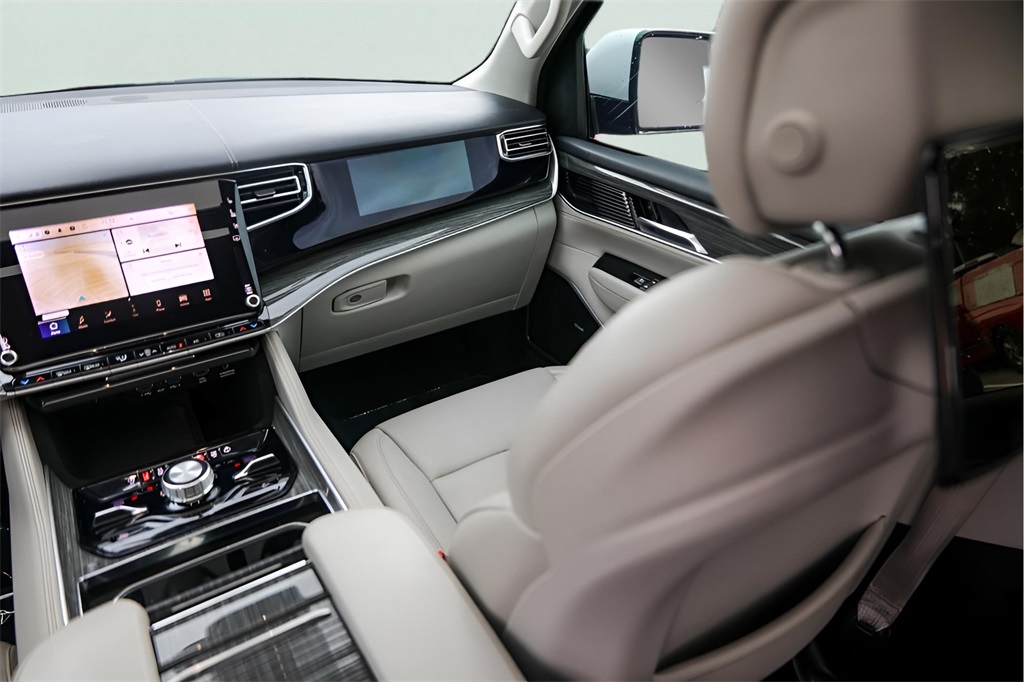 Used Car 2022 Jeep Wagoneer  Series Iii For Sale Under $50,000 In Austin, Texas