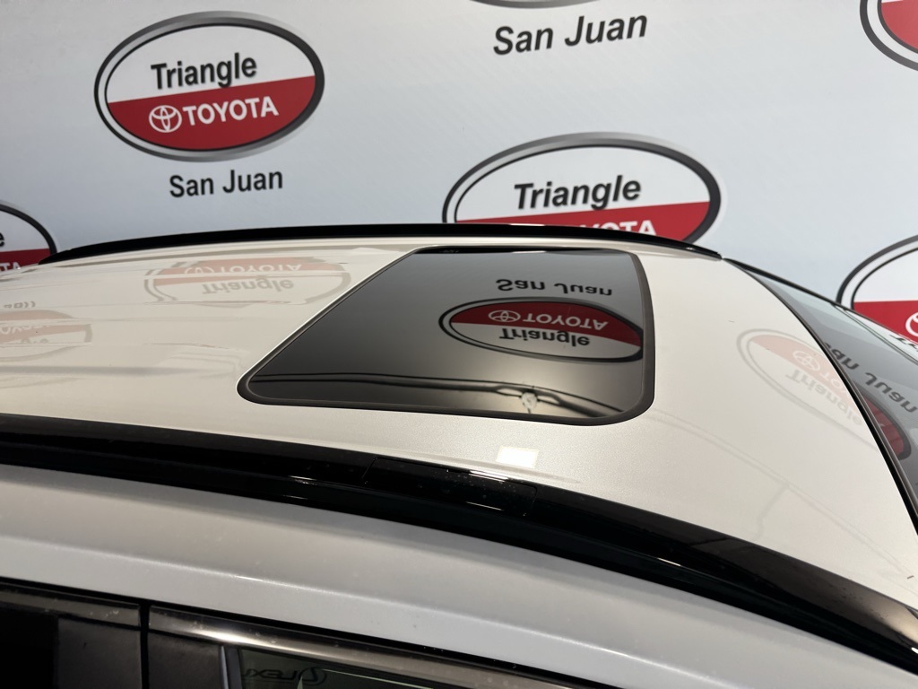 Thumbnail: 2025 Toyota RAV4 - 11