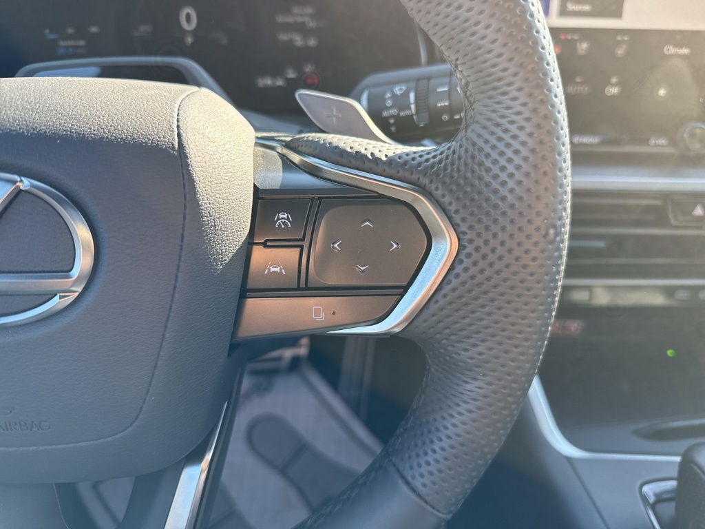 2025 Lexus TX