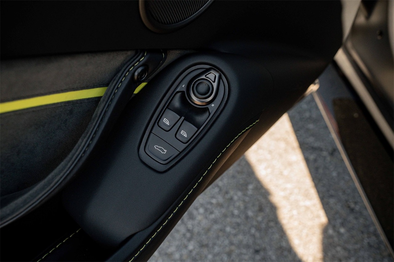 Used Car 2023 Aston Martin Vantage  F1 Edition For Sale Under $160,000 In Austin, Texas