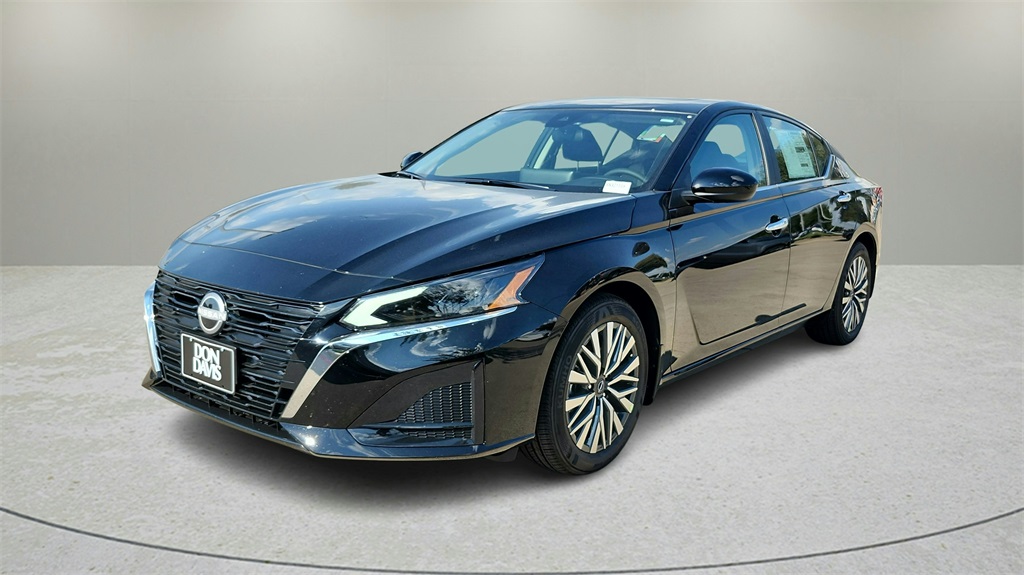 2025 Nissan Altima