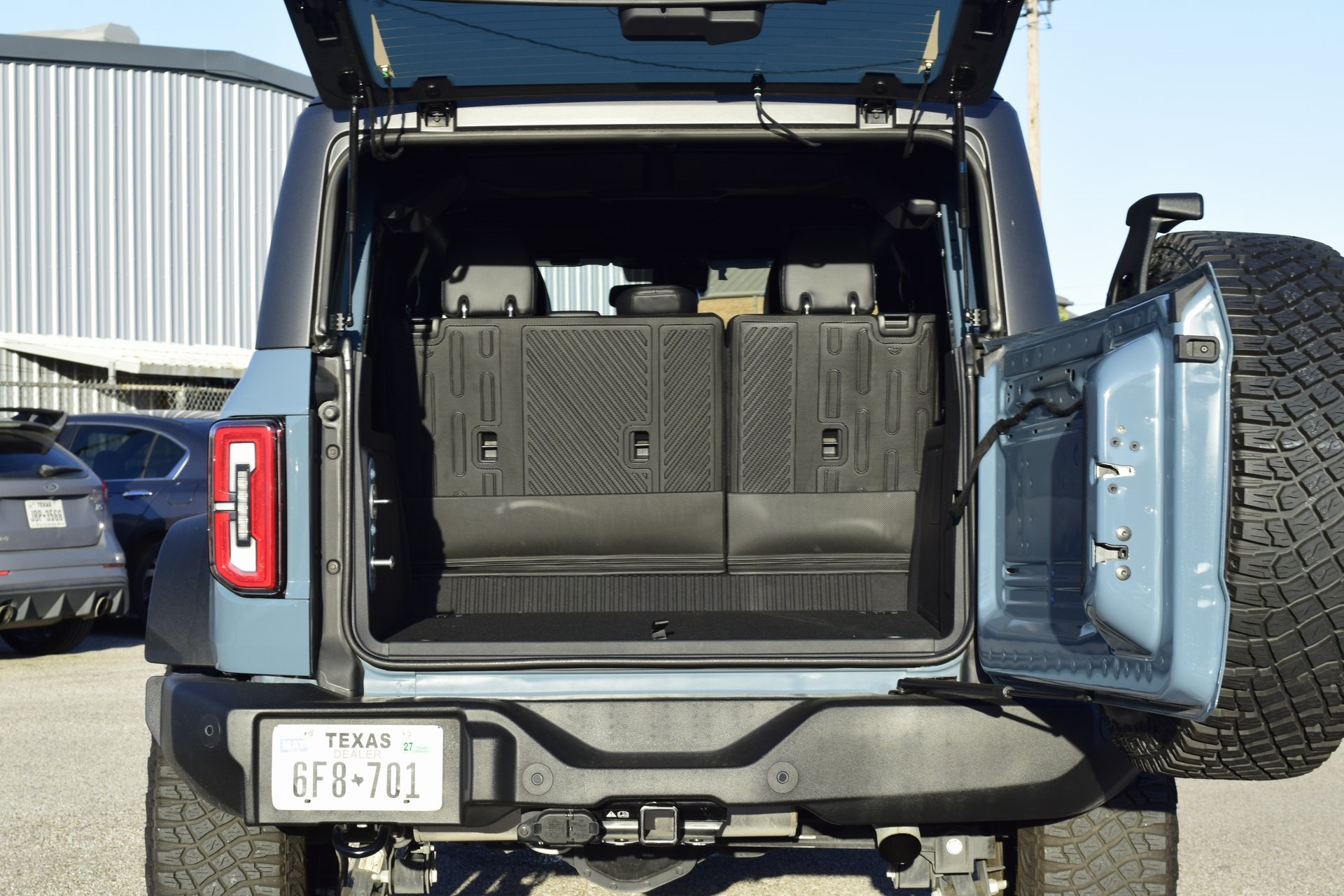 2023 Ford Bronco Wildtrak Green at Traditions Chevrolet