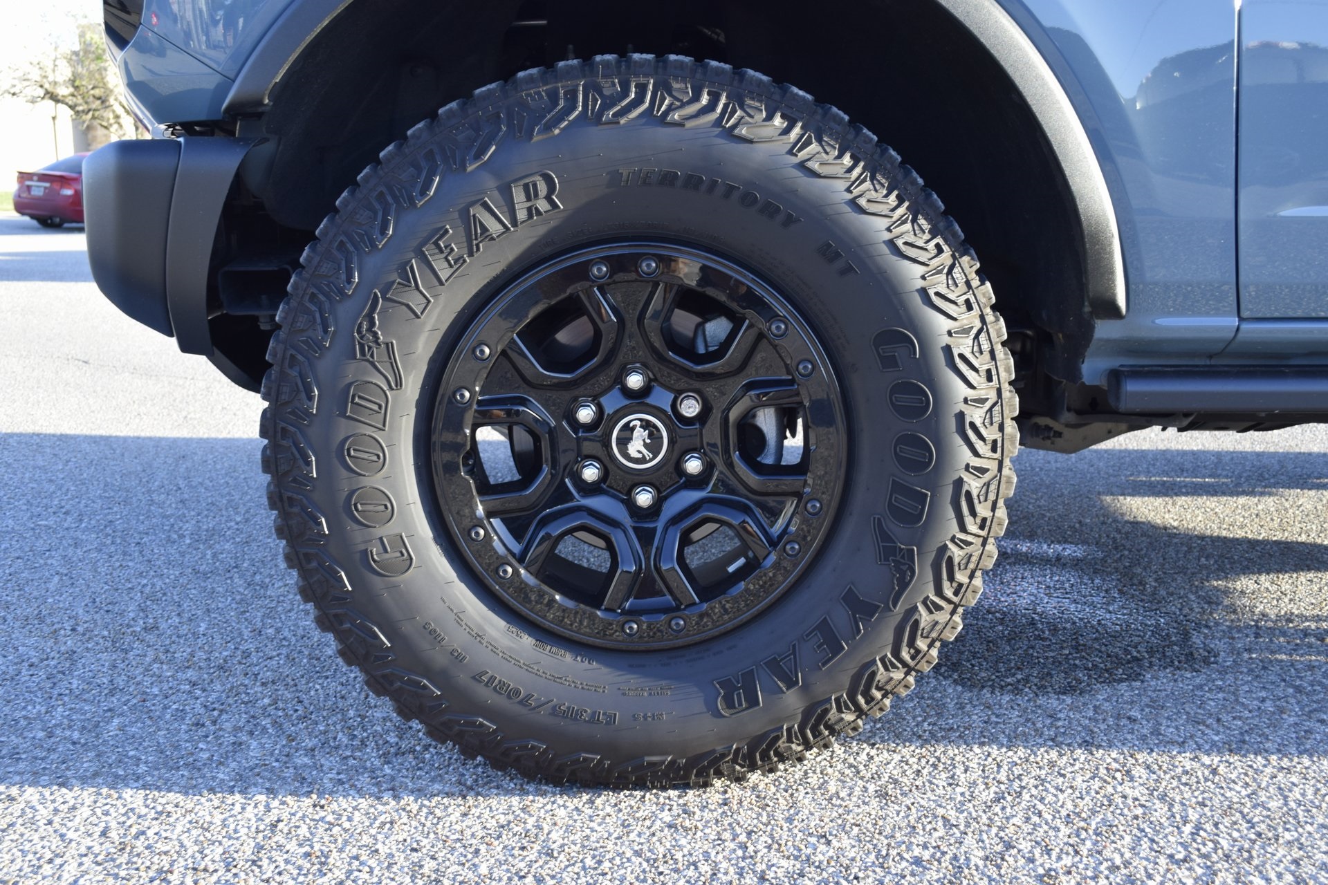 2023 Ford Bronco Wildtrak Green at Traditions Chevrolet