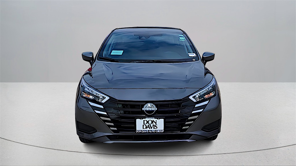 2025 Nissan Versa