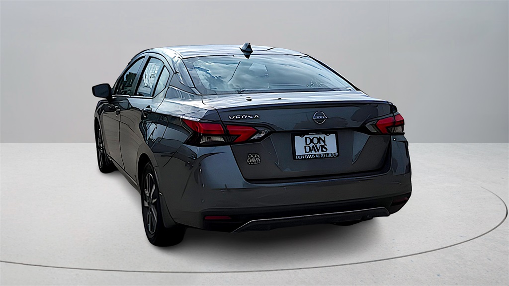2025 Nissan Versa