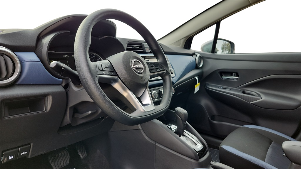 2025 Nissan Versa