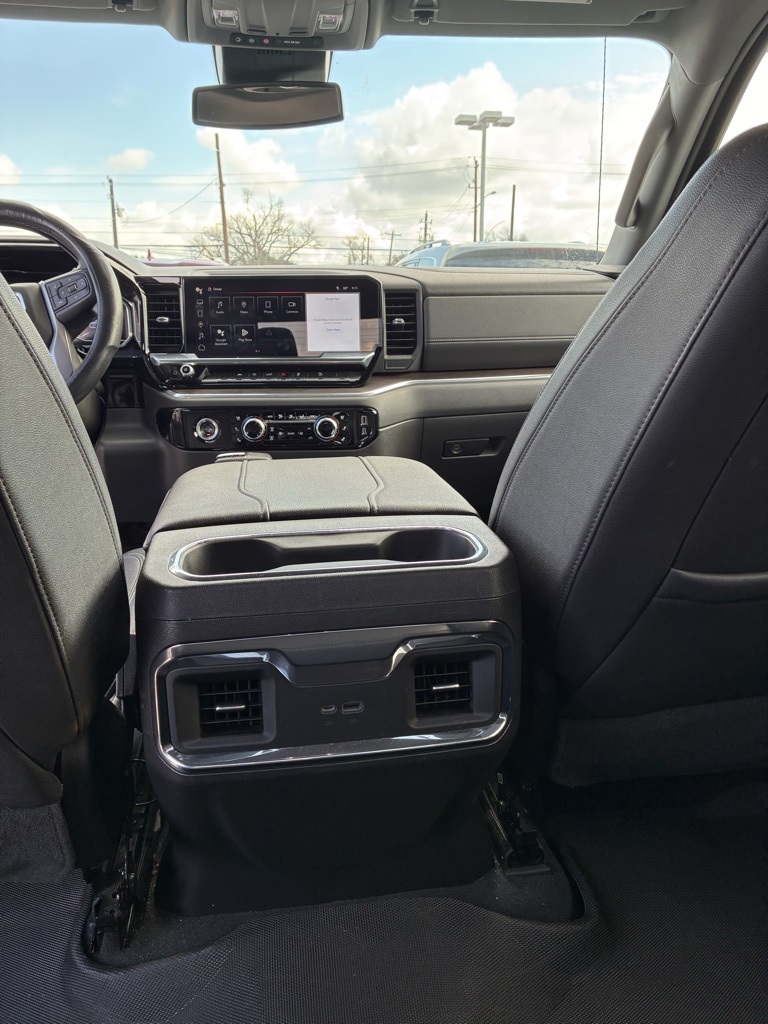 2023 GMC Sierra 1500 SLT - 10