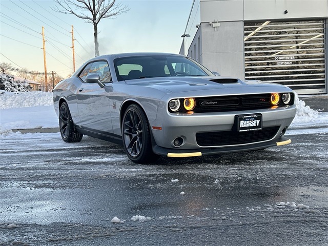 2023 Dodge Challenger R/T Scat Pack RWD