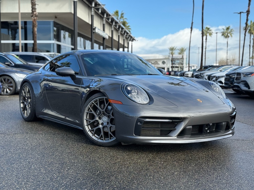 2022 Porsche 911 Carrera Coupe RWD
