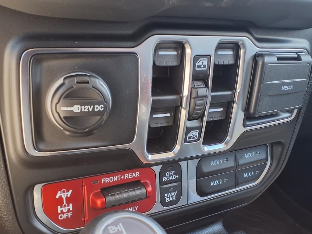 2025 Jeep Wrangler Rubicon - 7