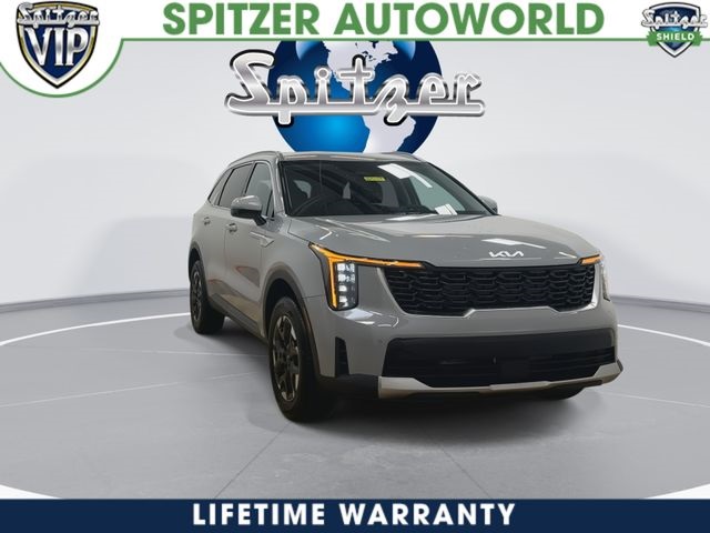 View vehicle photo 7