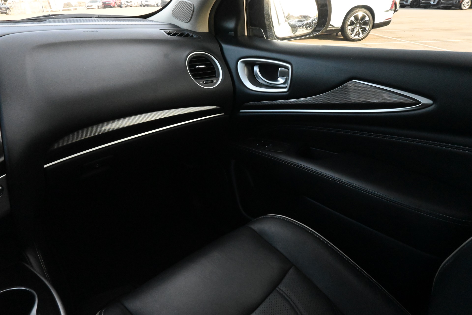 2020 INFINITI QX60 LUXE Silver at DeMontrond Mazda