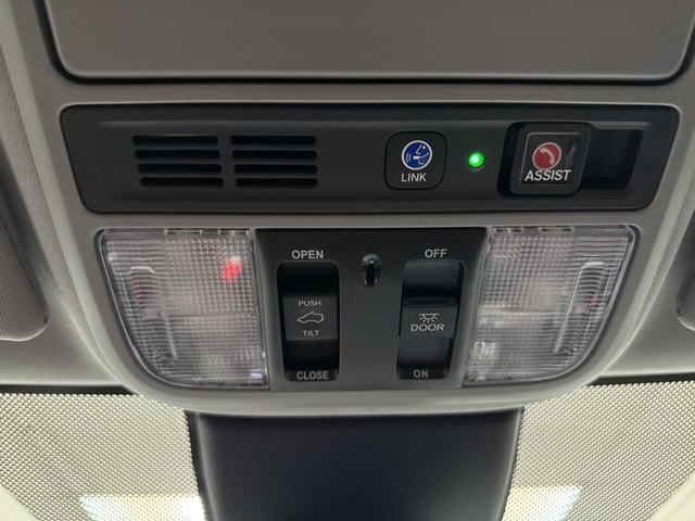 2022 Honda Odyssey Elite photo 21