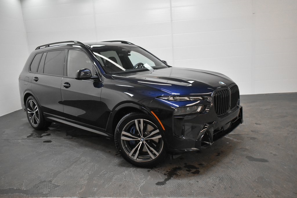 2025 BMW X7 xDrive40i AWD