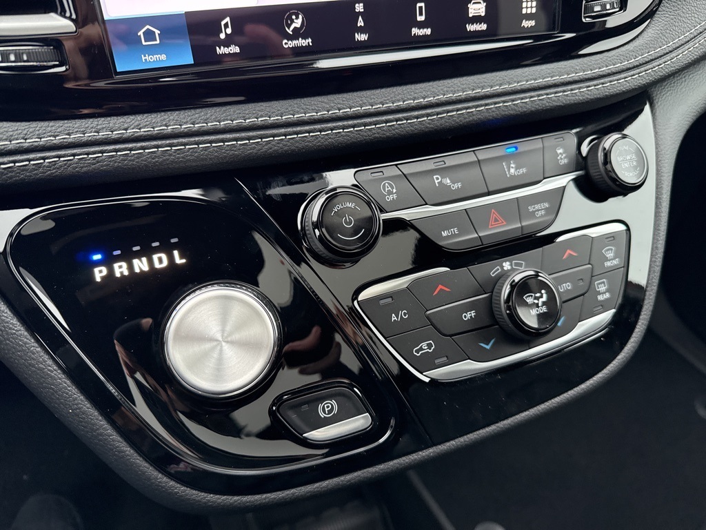 2026 Chrysler Pacifica