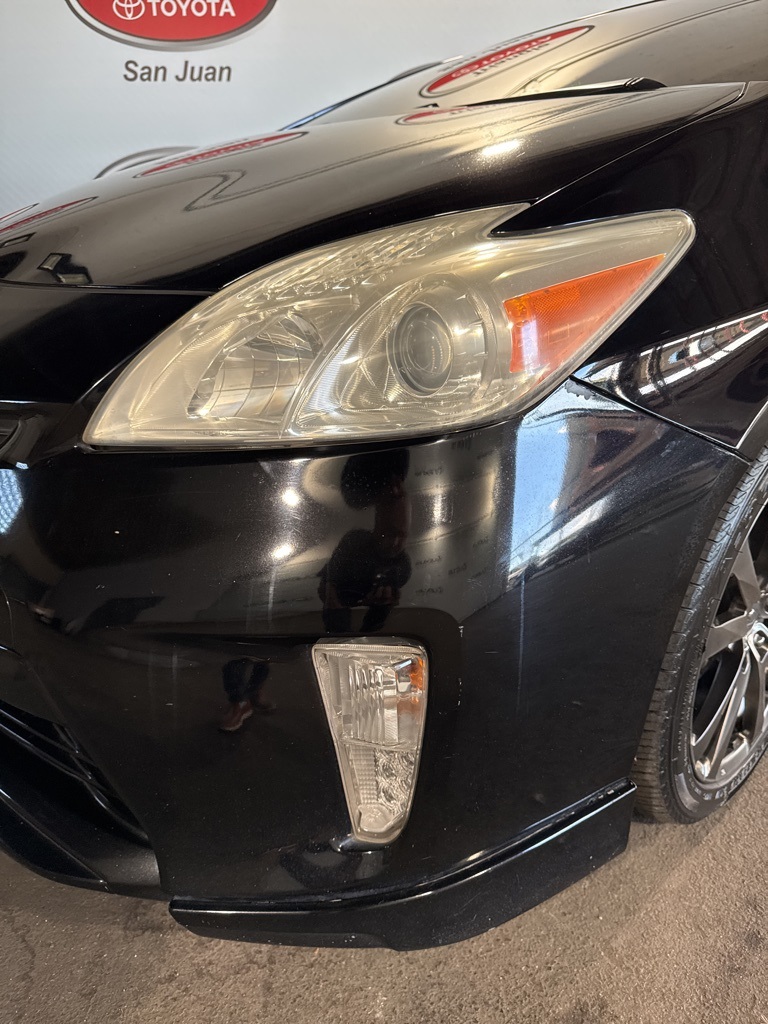 Thumbnail: 2012 Toyota Prius - 4