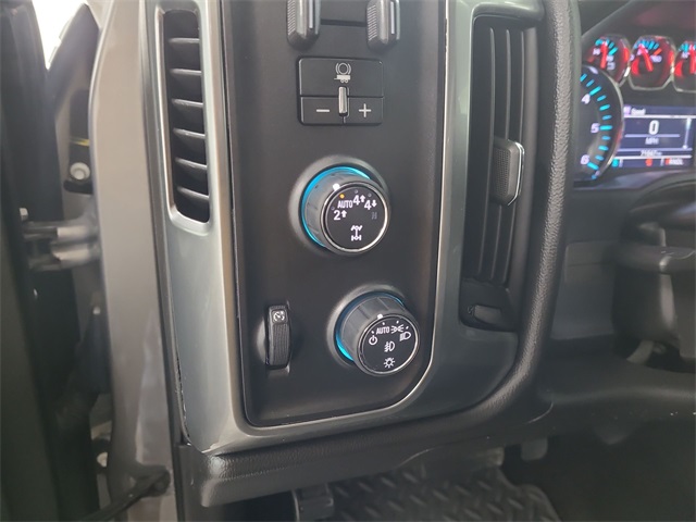 2017 – Chevrolet – Silverado 1500