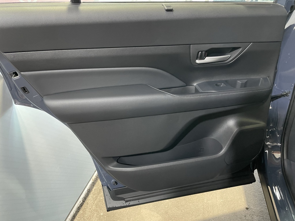 Thumbnail: 2026 Toyota Grand Highlander - 25