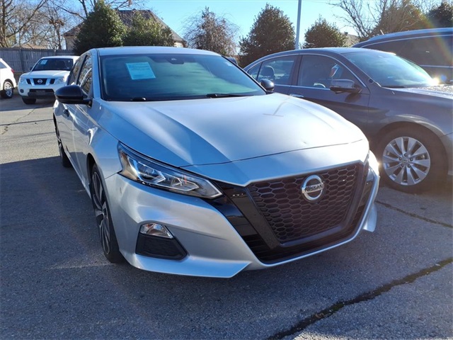 2020 Nissan Altima 2.5 SR FWD
