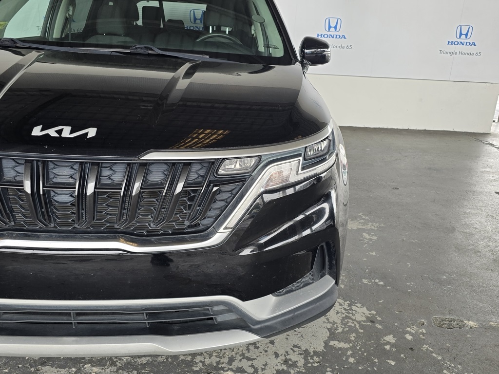 Thumbnail: 2022 Kia Carnival - 32