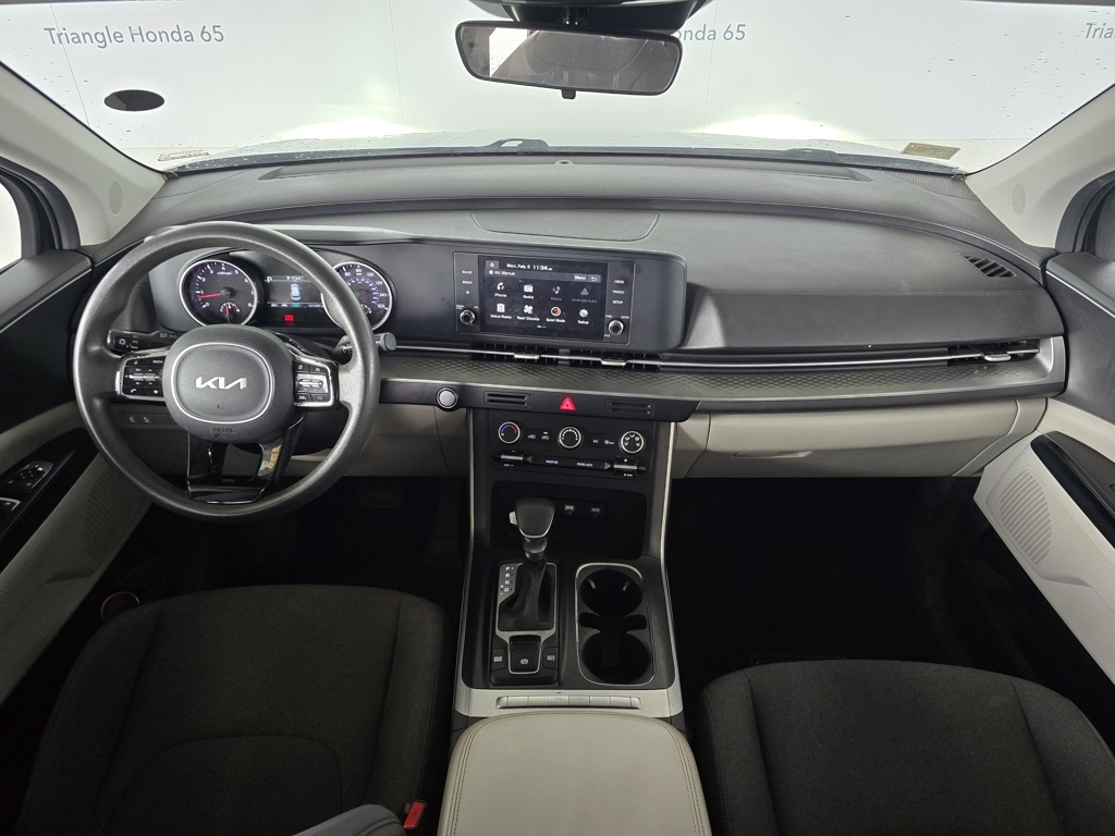 Thumbnail: 2022 Kia Carnival - 7