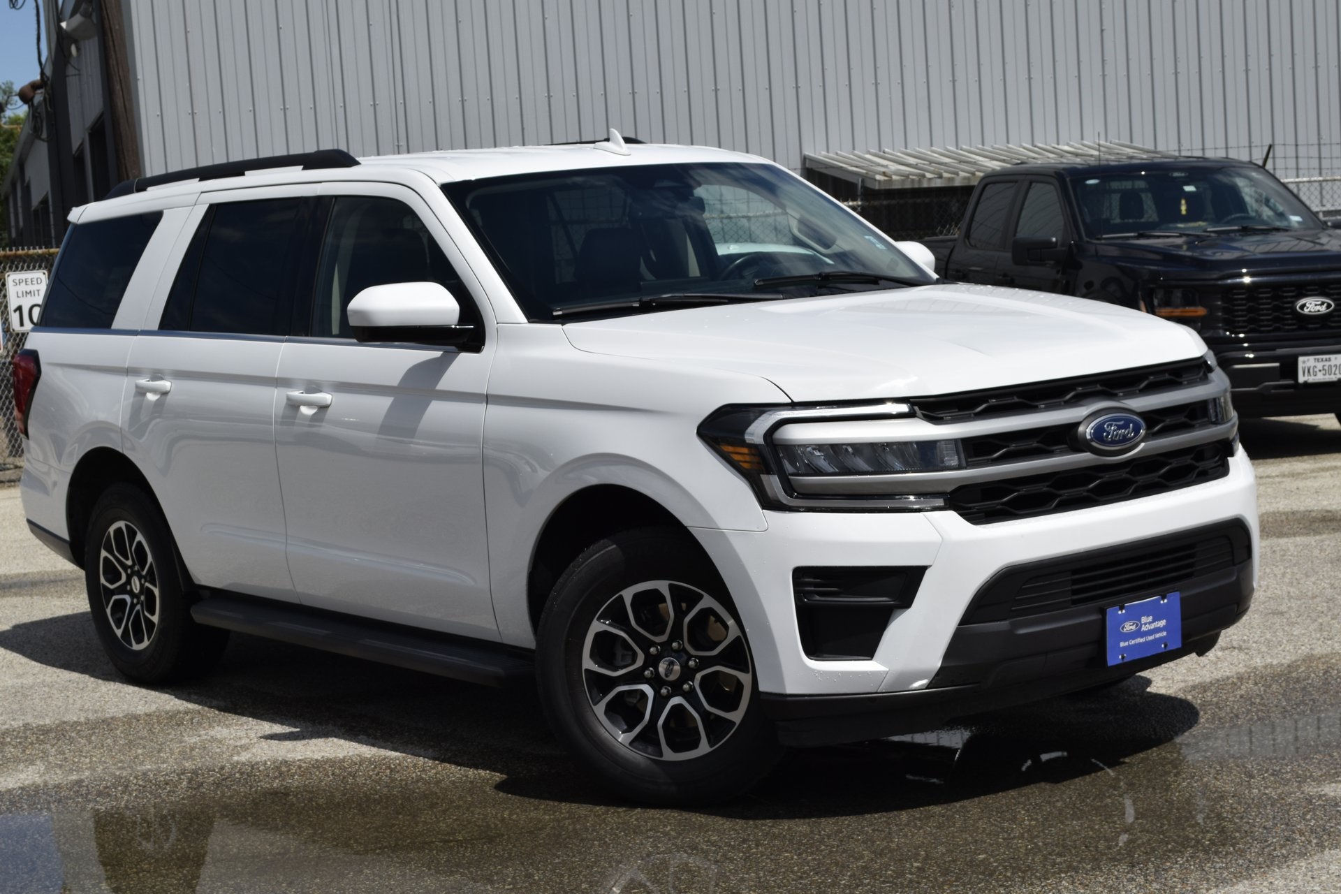 2024 Ford Expedition XLT - 6