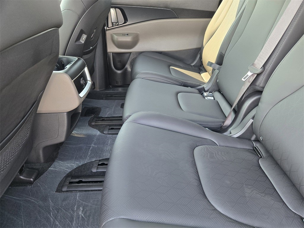 2026 Kia Carnival Hybrid LXS Gray at Shottenkirk Kia Fort Bend