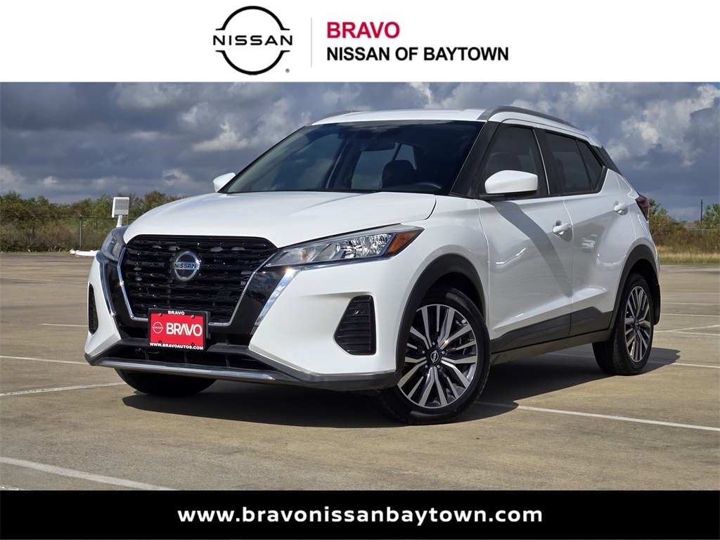2022 Nissan Kicks SV