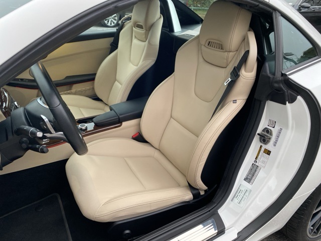 Used Car 2019 Mercedes-benz Slc  Slc 300 For Sale Under $35,000 In San Antonio, Texas