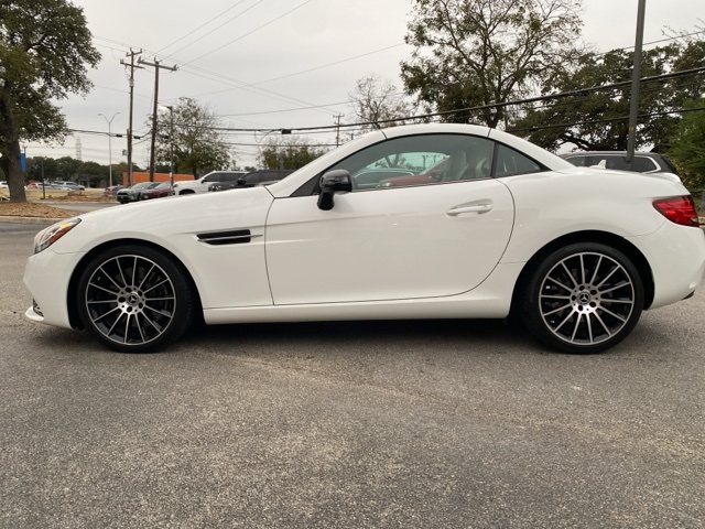 Used Car 2019 Mercedes-benz Slc  Slc 300 For Sale Under $35,000 In San Antonio, Texas