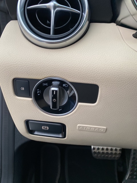 Used Car 2019 Mercedes-benz Slc  Slc 300 For Sale Under $35,000 In San Antonio, Texas