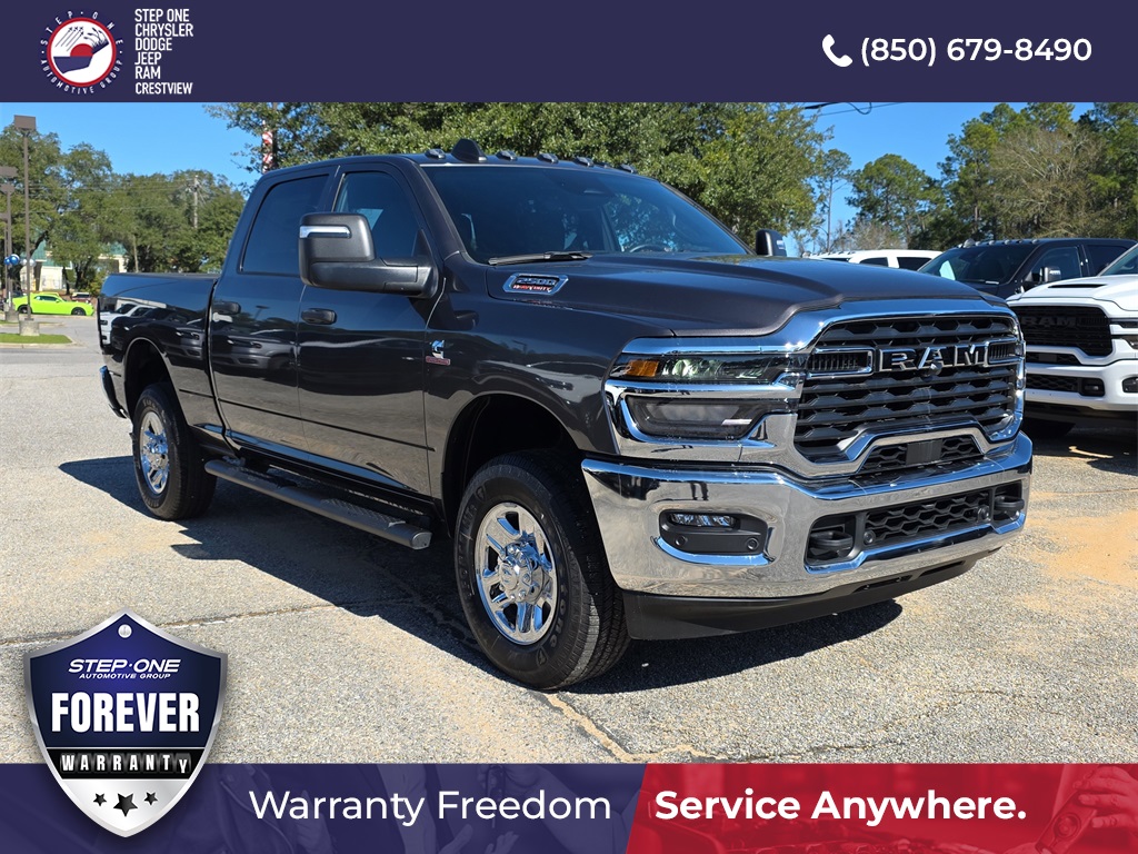 2026 RAM 2500 Tradesman Crew Cab 4WD