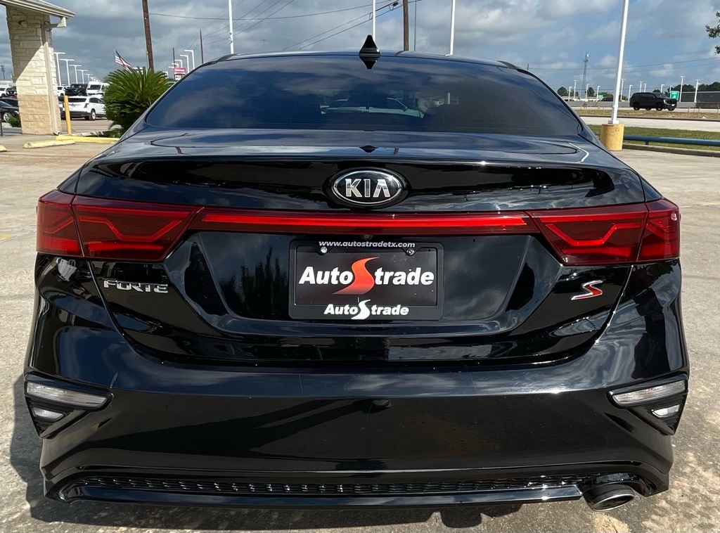 2019 Kia Forte S Black at Bravo Nissan
