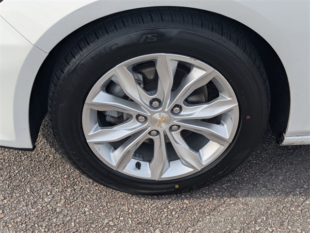 2024 Chevrolet Malibu LT White at Davis Toyota of Orangeburg