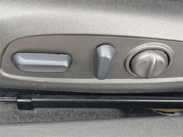 2024 Chevrolet Malibu LT White at Davis Toyota of Orangeburg