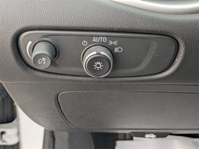 2024 Chevrolet Malibu LT White at Davis Toyota of Orangeburg