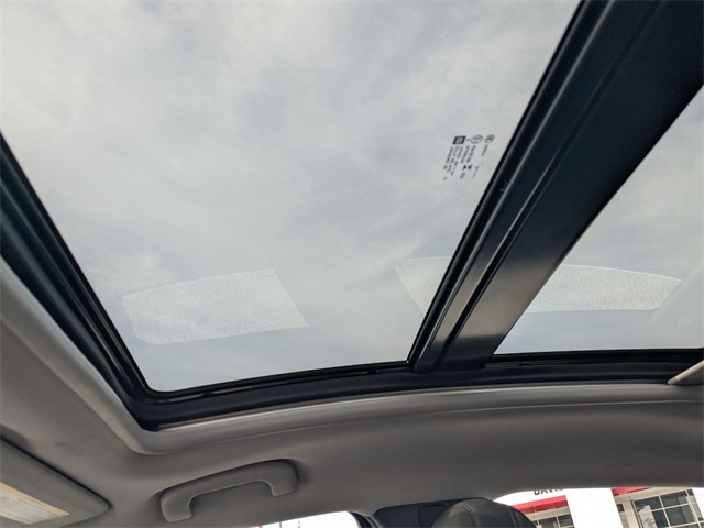 2024 Chevrolet Malibu LT White at Davis Toyota of Orangeburg