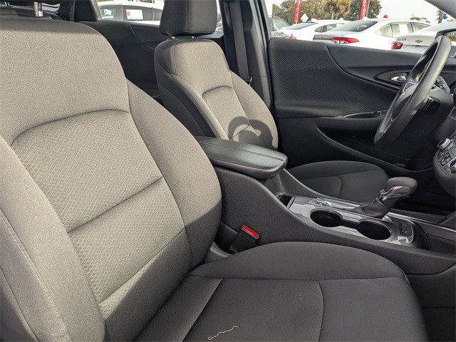 2024 Chevrolet Malibu LT White at Davis Toyota of Orangeburg