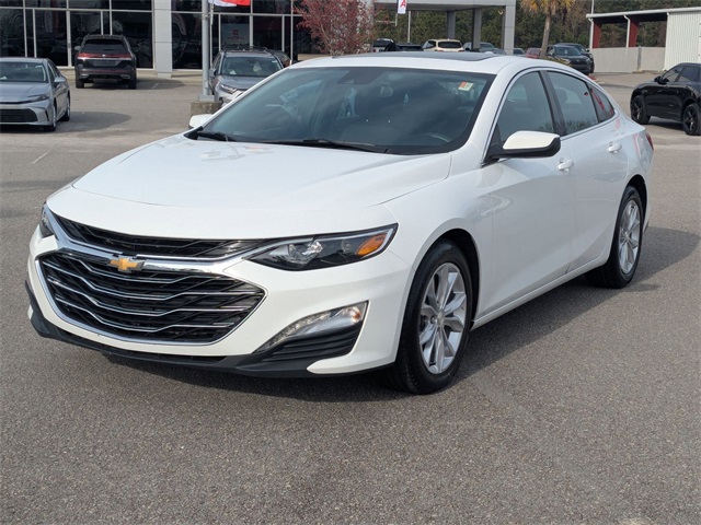 2024 Chevrolet Malibu LT White at Davis Toyota of Orangeburg