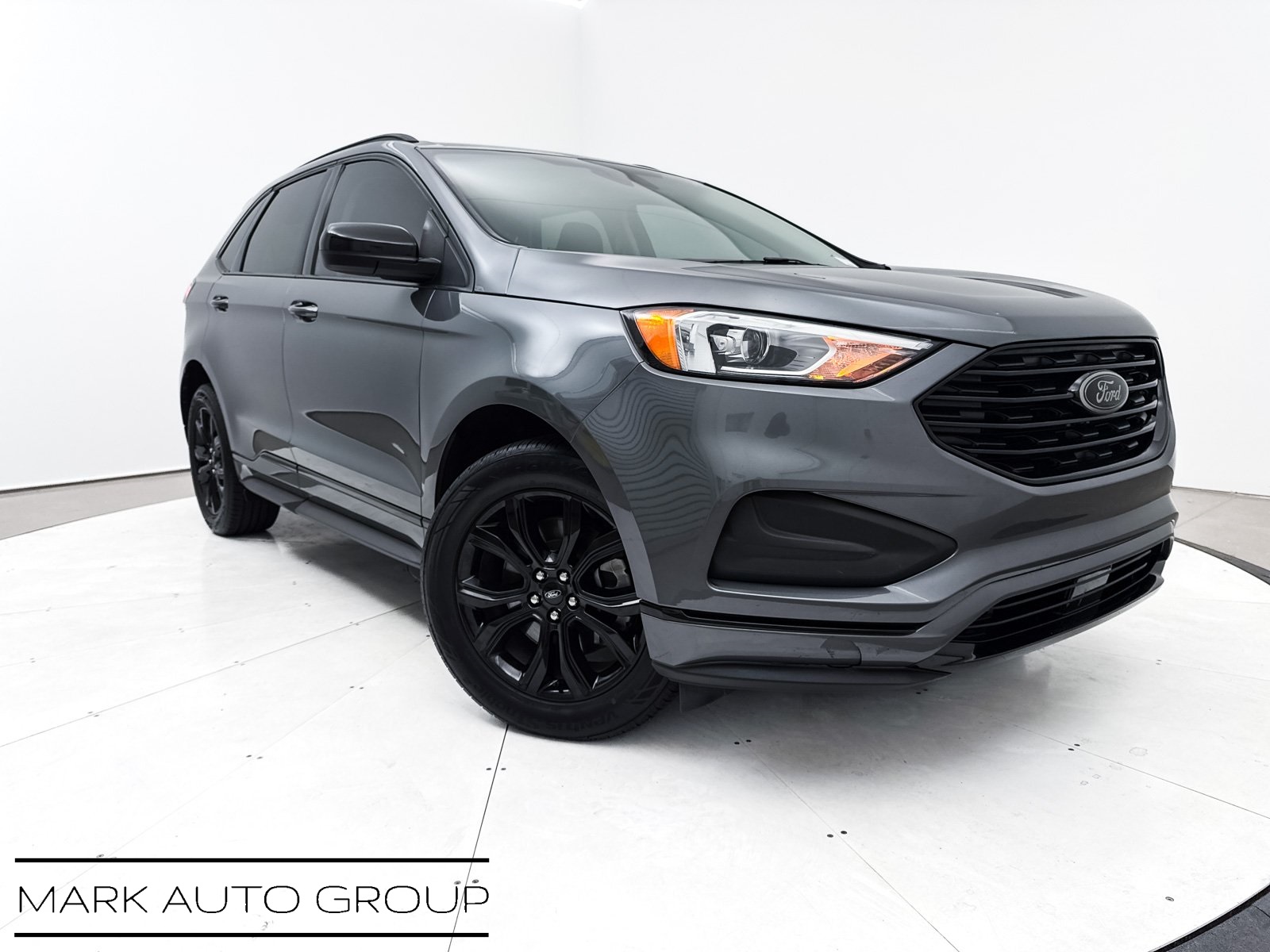 2023 Ford Edge SE