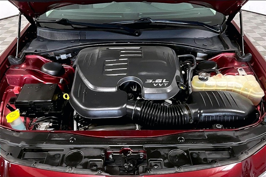 Used 2019 Chrysler 300 For Sale in OLIVE BRANCH, MS