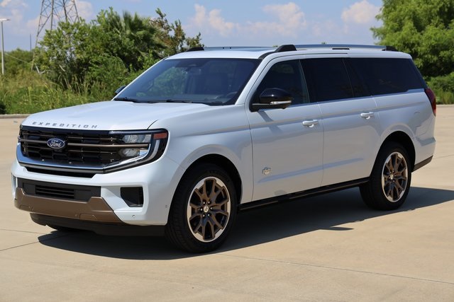 2025 Ford Expedition Max King Ranch White at Baytown Hyundai