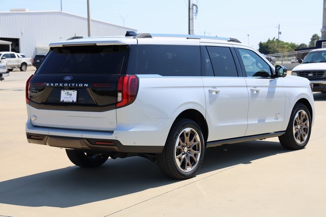2025 Ford Expedition Max King Ranch White at Baytown Hyundai