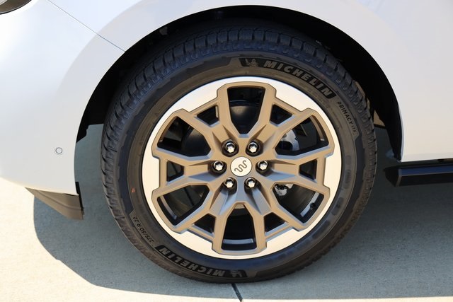 2025 Ford Expedition Max King Ranch White at Baytown Hyundai