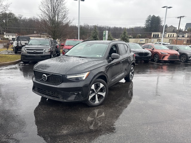 2026 Volvo XC40 B5 Plus AWD