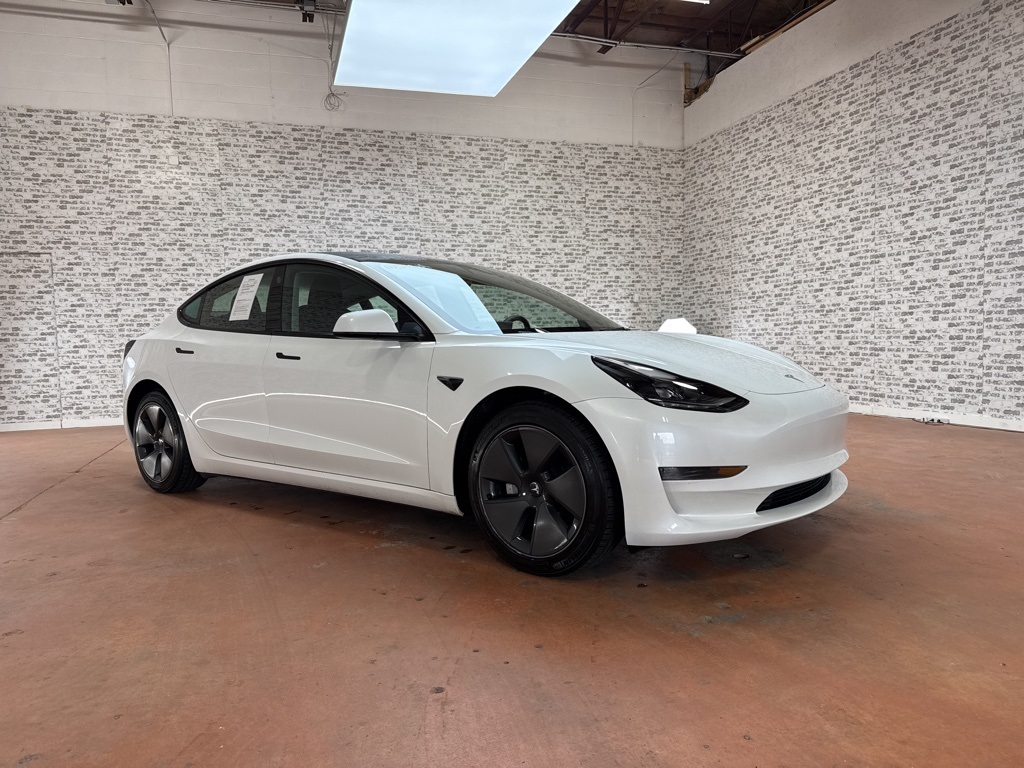 2023 Tesla Model 3 RWD