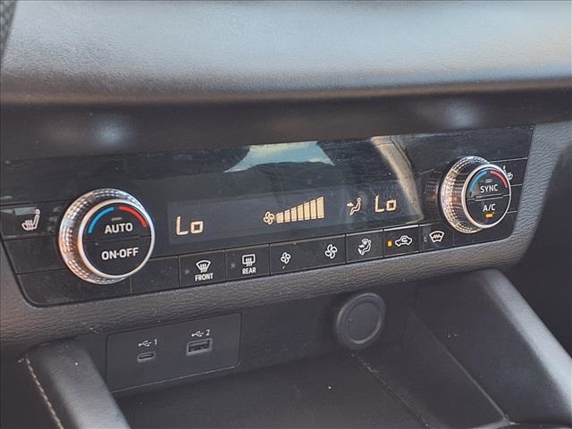 2023 Mitsubishi Outlander SE Black at Emmons Autoplex