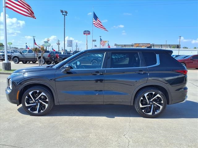 2023 Mitsubishi Outlander SE Black at Emmons Autoplex