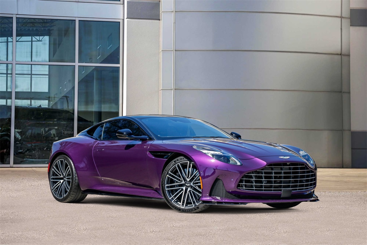 2024 Aston Martin Db12